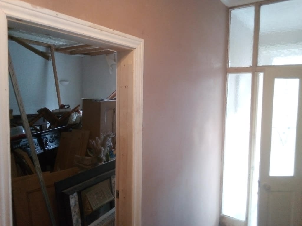 R P Plastering — Photos 10