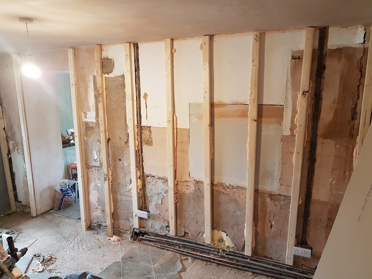 R P Plastering — Photos 2